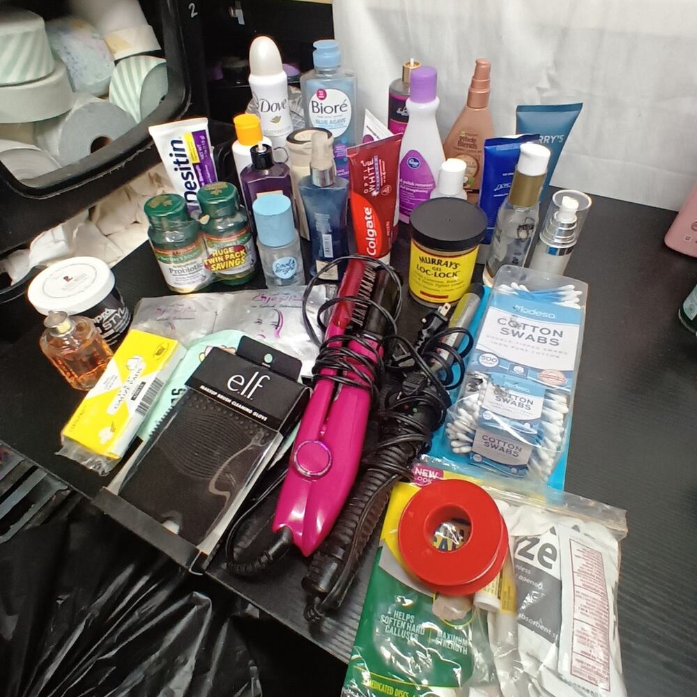 Health and beauty lot 3